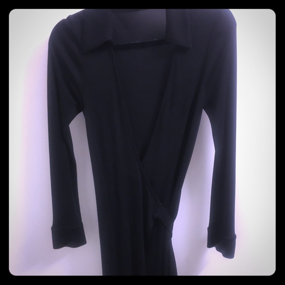 Classic Diane von Furstenberg wrap dress size 6
